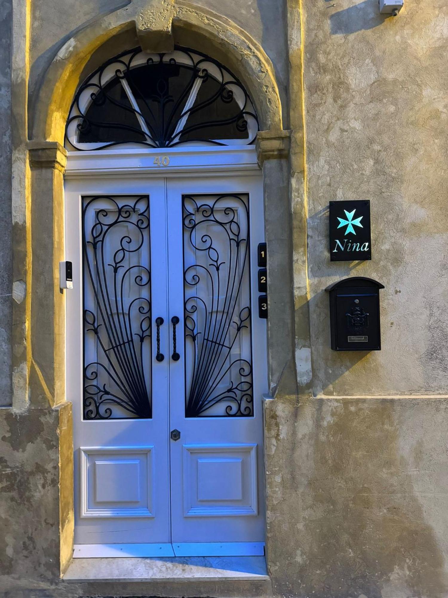 Apartamento Nina Siggiewi Exterior foto